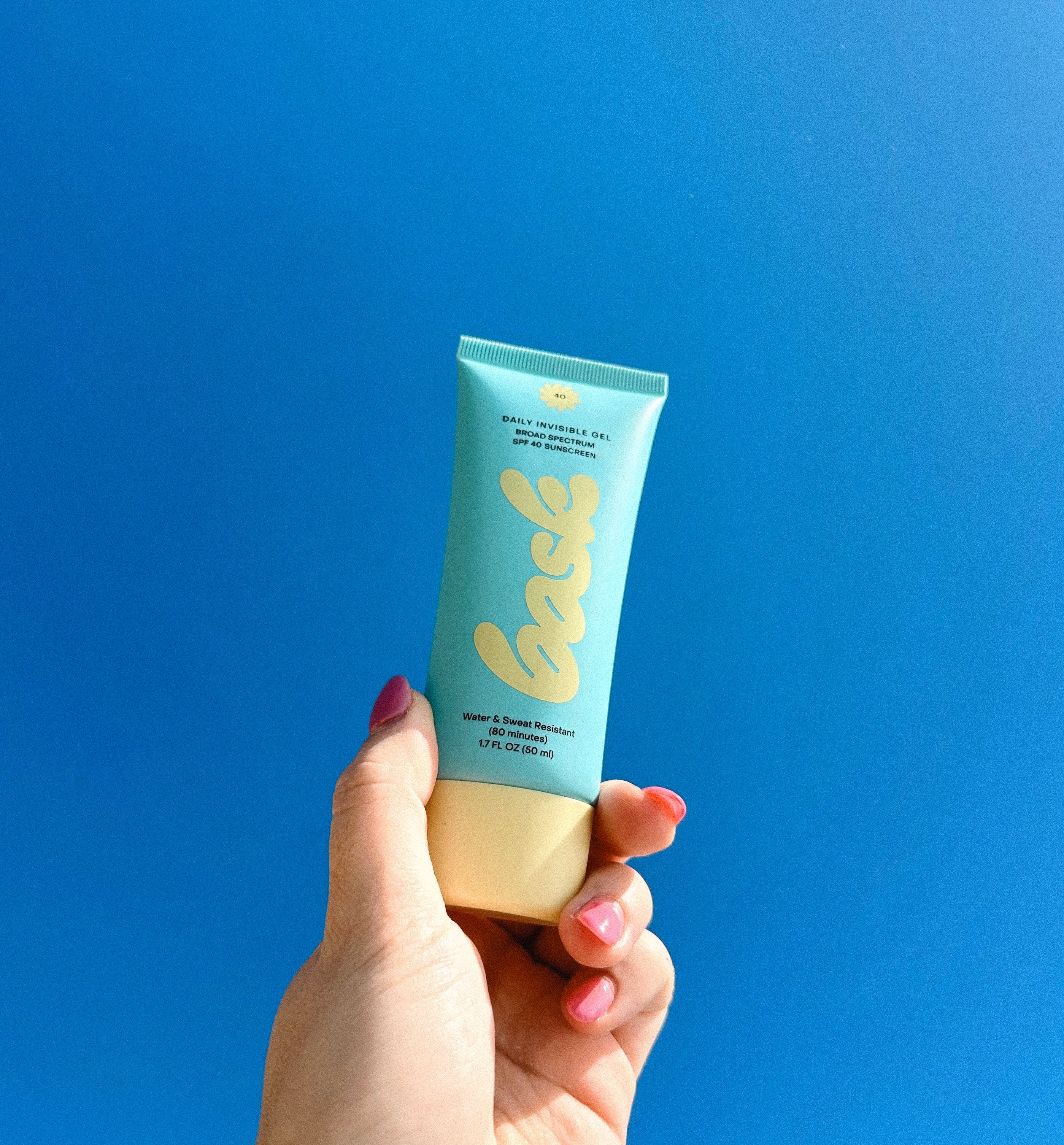 Daily Invisible Gel SPF 40 Sunscreen - Image 8