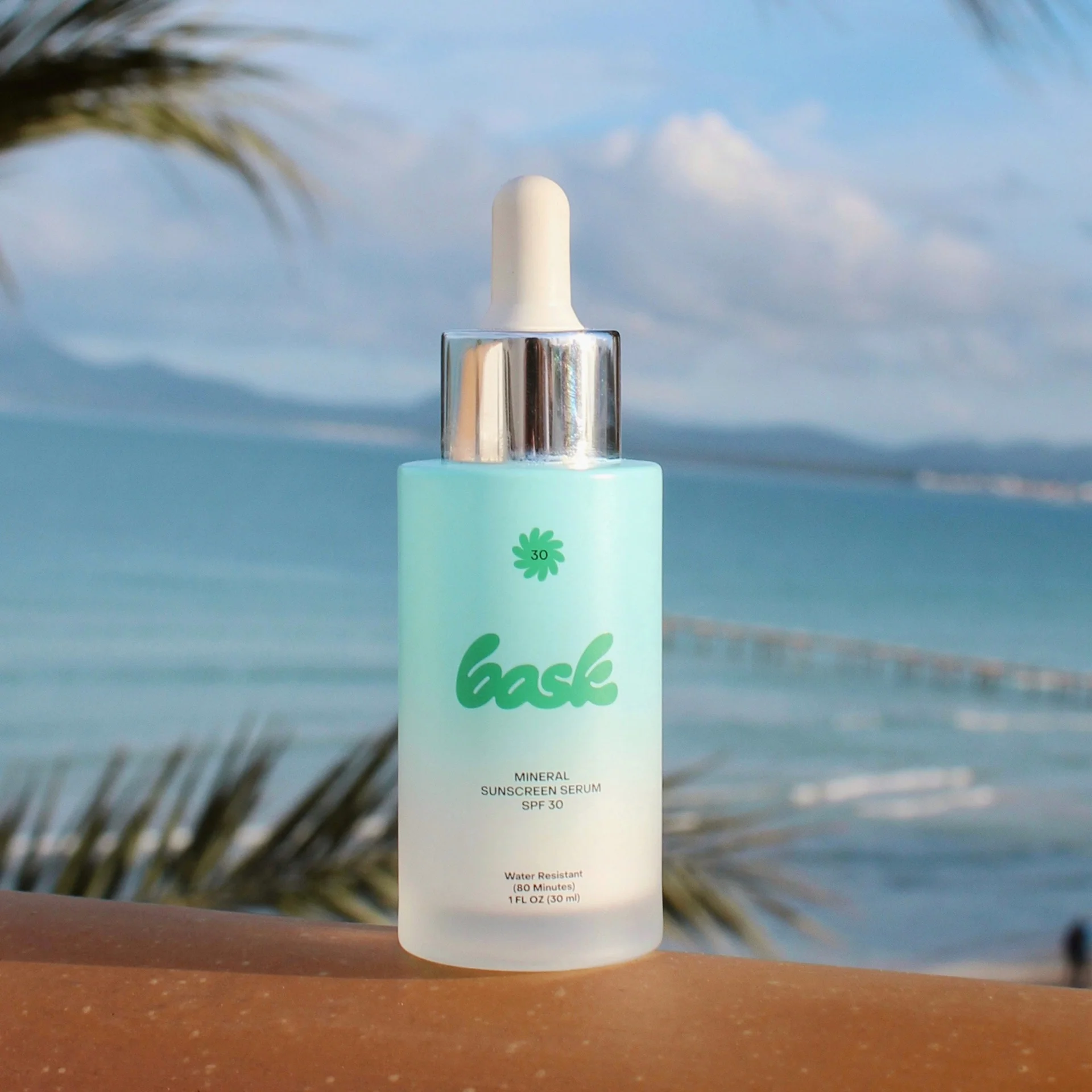 Mineral Sunscreen Serum SPF 30 - Image 2